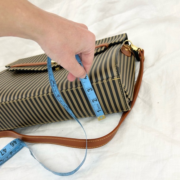 Chenson Vintage Striped Satchel - Picture 11 of 13